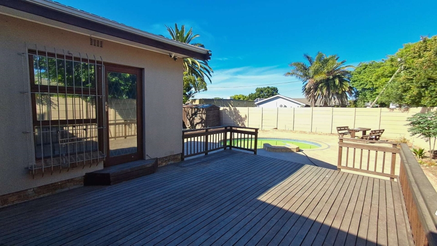 3 Bedroom Property for Sale in Morgenster Heights Western Cape